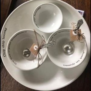 Mud pie set for entertaining. Unused.